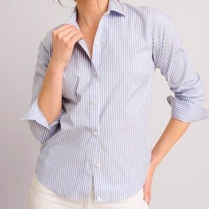 UNTUCKit White & Blue Pinstripe Shirt